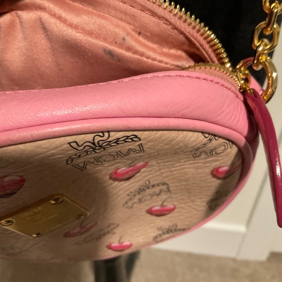 MCM Round Pink/Tan w/Cherries and Gold Chain Crossbody - Picture 3 of 16